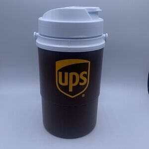 Frio UPS Brown Gold White Beverage Drink Water Cooler